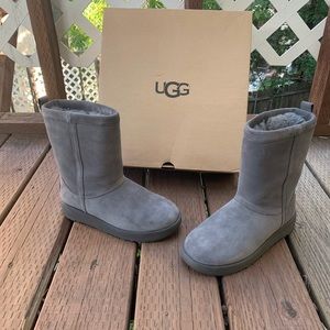 UGG Classic Short Waterproof Boot